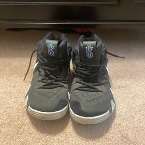 Size 10.5 Kyrie Irving basketball shoes